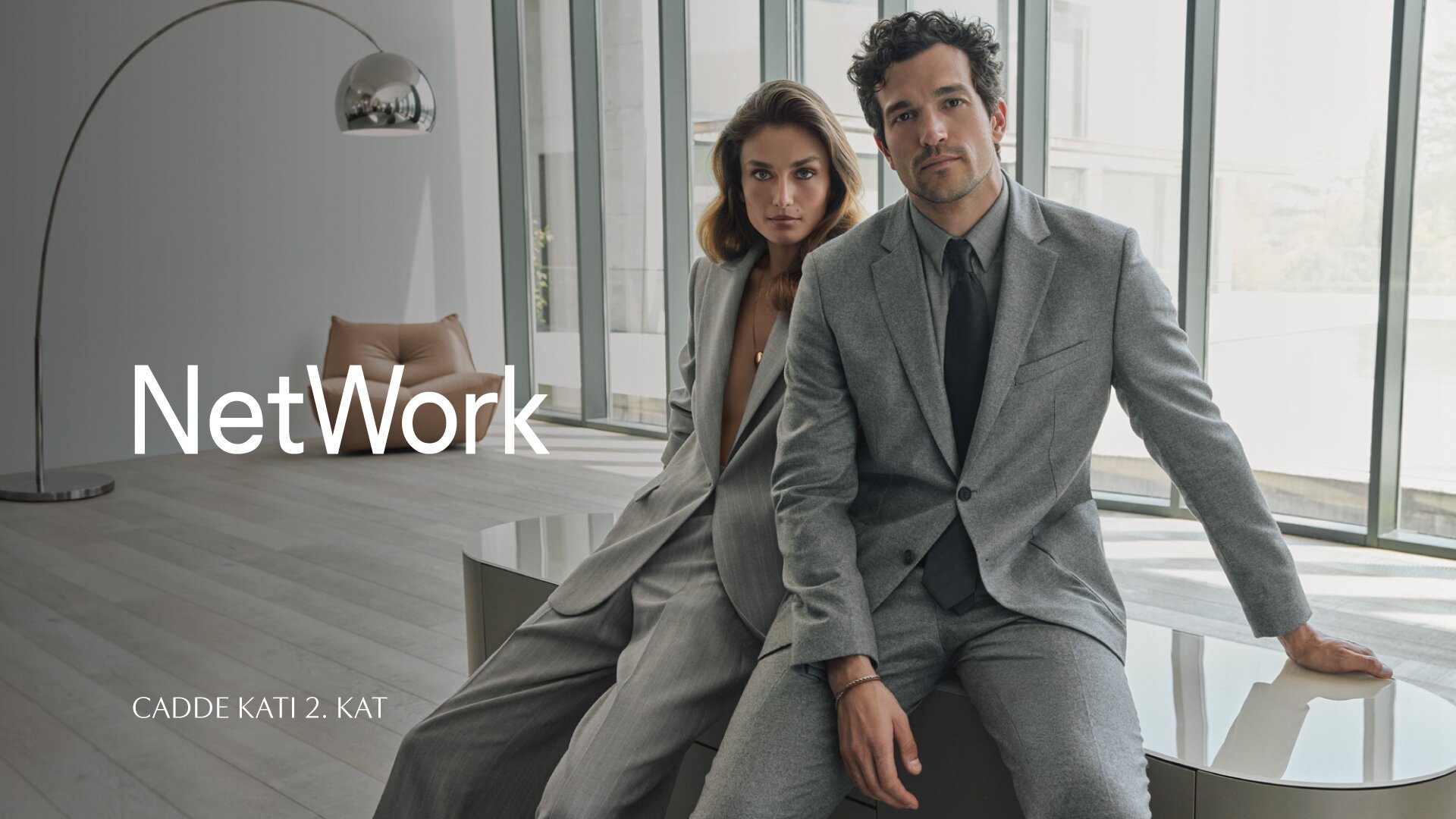 Network: Cadde Katı, 2. Kat.